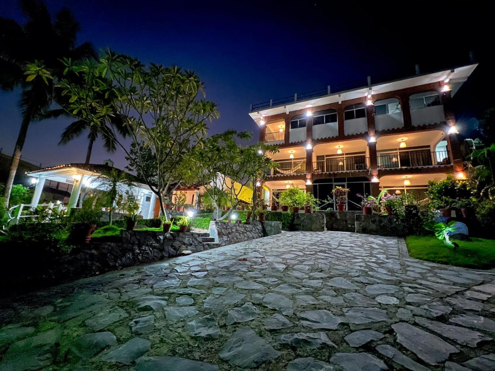 Hotel Villas Ema 锡瓦塔塔内霍 外观 照片